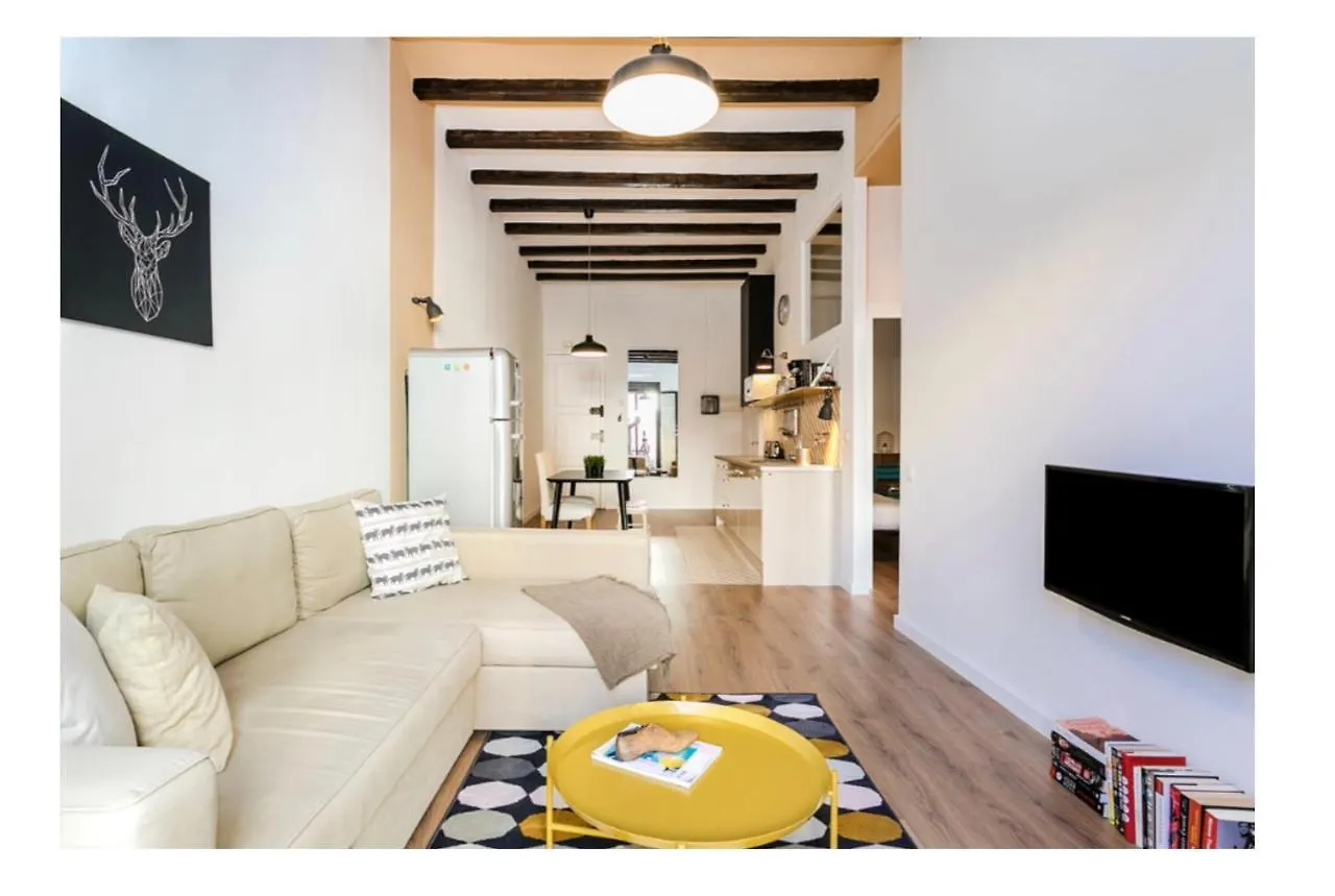 Lovely Design 4Bed Close To Sagrada Familia Barcelona 0*,  Španělsko